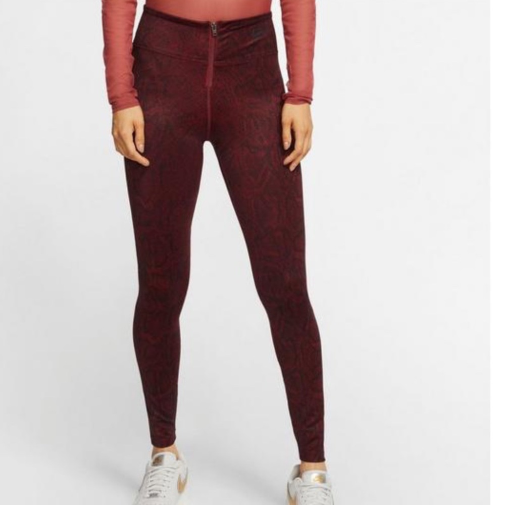 Nike small snakeskin print leggings